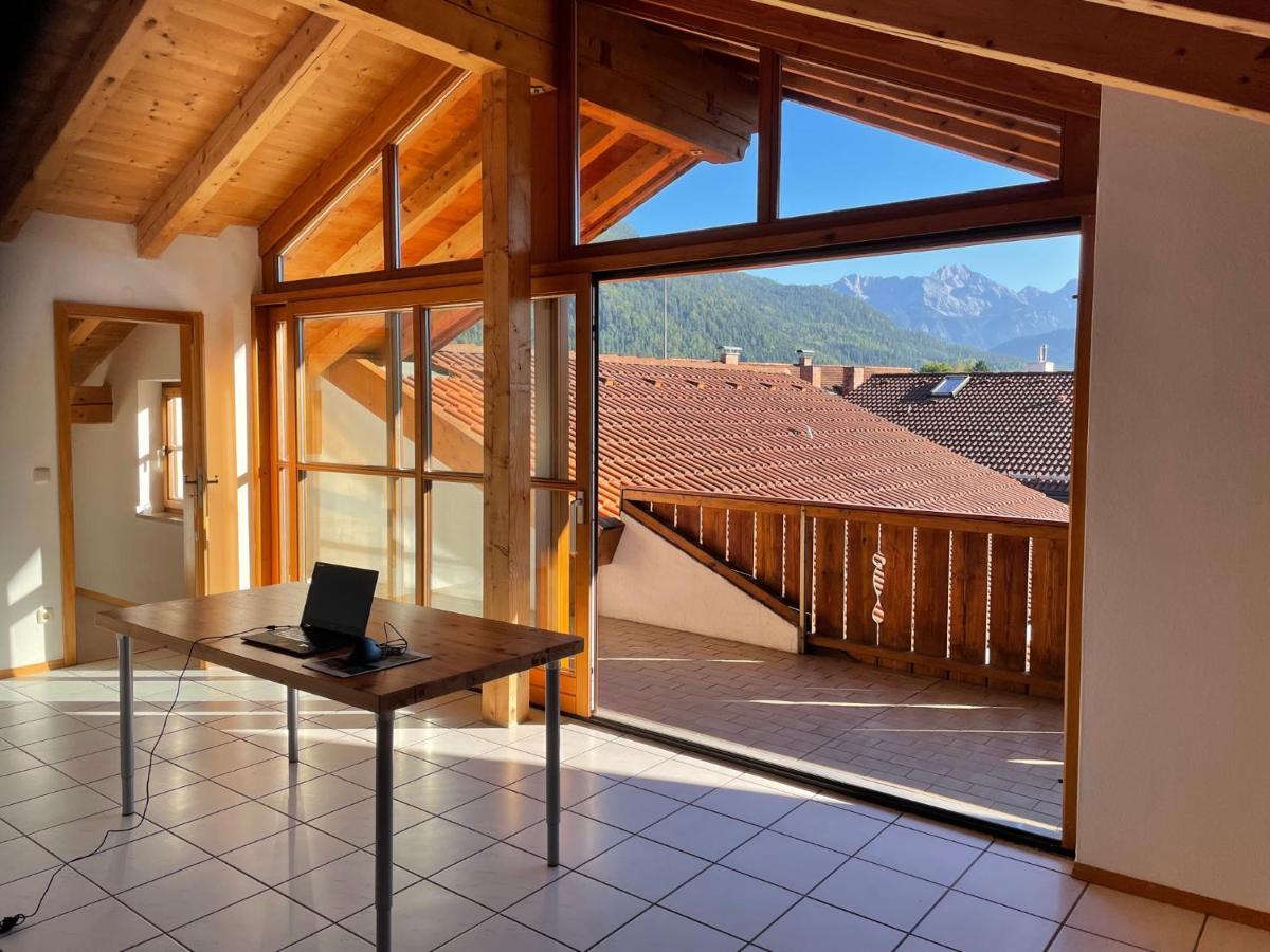 Dachgeschosswohnung Mit Traumhaftem Zugspitzblick Bei Garmisch Farchant Eksteriør billede