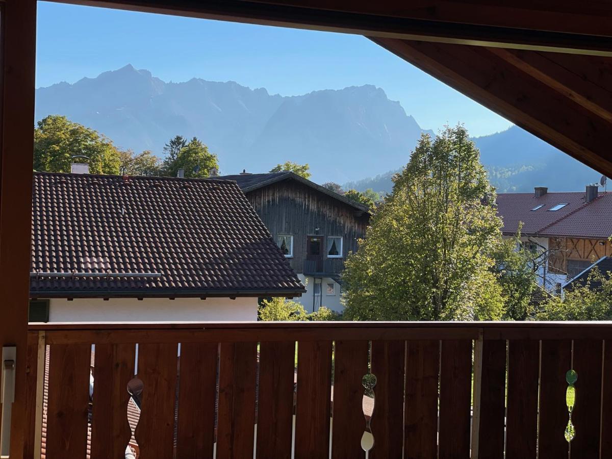 Dachgeschosswohnung Mit Traumhaftem Zugspitzblick Bei Garmisch Farchant Eksteriør billede